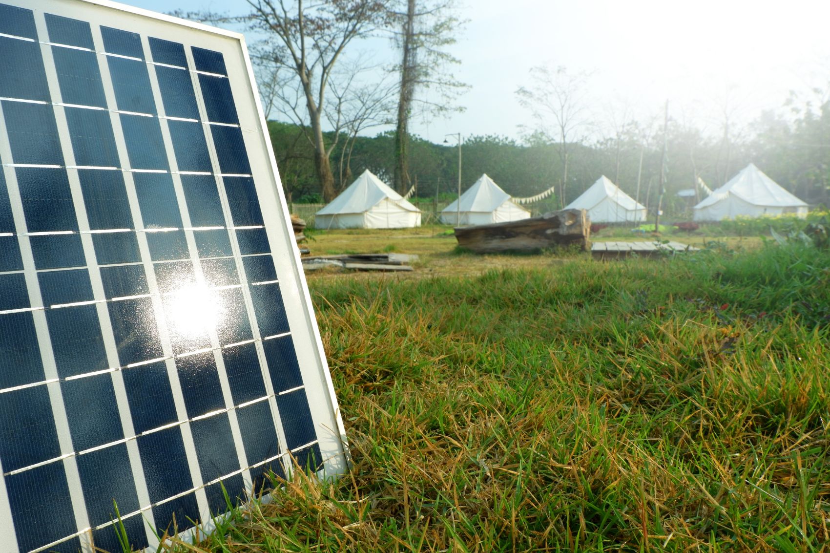 Camping et solaire : une autoconsommation photovoltaïque naturelle ?